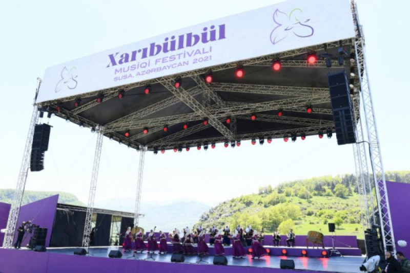 Şuşada "Xarıbülbül" Beynəlxalq Folklor Festivalı başlayıb - Yenilənib