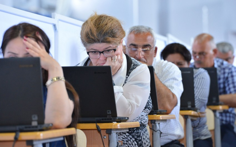 Müəllimlərin işə qəbulu müsabiqənin test mərhələsi başa çatıb