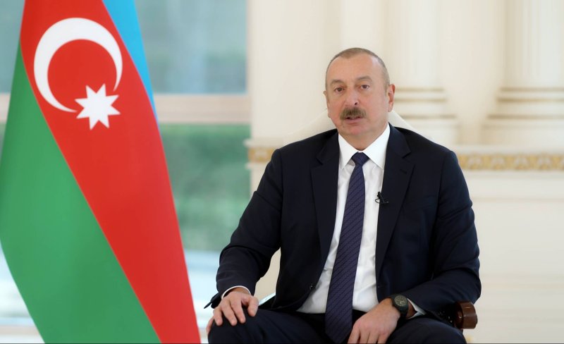 Azərbaycan Respublikasının Prezident İlham Əliyev Elizabet Trası təbrik etdi