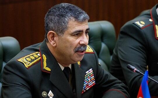 Azərbaycanın müdafiə naziri general-polkovnik Zakir Həsənov İranın Baş Qərargah rəisi ilə danışdı