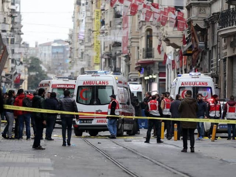İstanbuldakı partlayışla bağlı araşdırmalara 5 dövlət ittihamçısı cəlb edilib