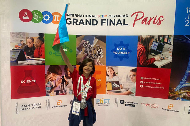 Azərbaycanlı məktəbli beynəlxalq olimpiadada üç gümüş medal qazanıb