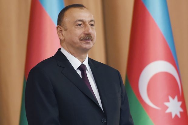 Prezident İlham Əliyev Oman Sultanını milli bayram münasibətilə təbrik edib