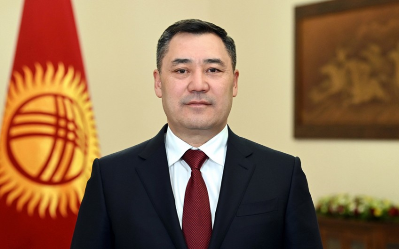 Qırğızıstan Prezidenti Azərbaycana səfərə gəlib