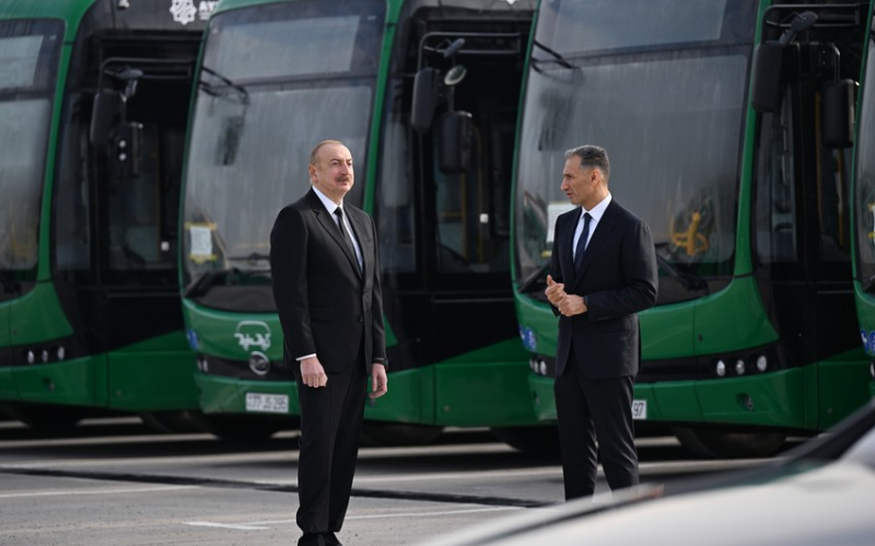 Prezident İlham Əliyev Zığ Elektrik Avtobus Parkının fəaliyyəti ilə tanış olub