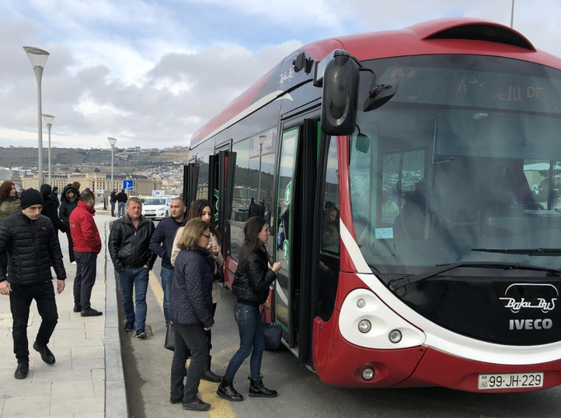 Bakıda bir sıra marşrut xətlərinin fəaliyyəti bərpa edildi