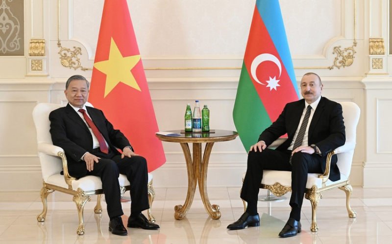 İlham Əliyev və To Lam mətbuata birgə bəyanatla çıxış ediblər