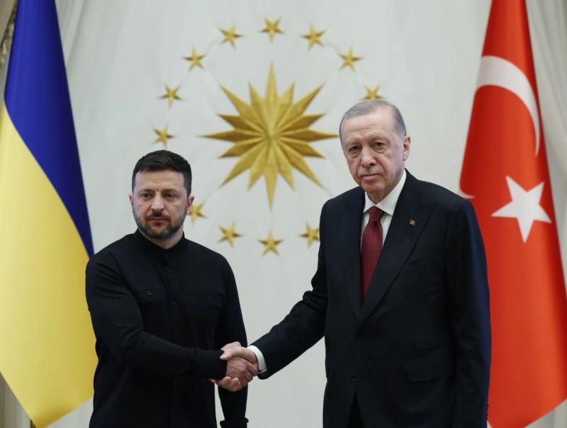 Rəcəb Tayyib Ərdoğanın Volodimir Zelenski ilə görüşü başlayıb