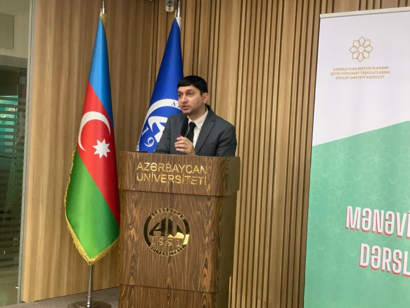 Azərbaycan Universitetində "Elin Səsi" Milli-mənəvi dəyərlərimizin qorunması İctimai Birliyinin təşkilatçılığı ilə Mənəviyyat dərsləri keçirildi