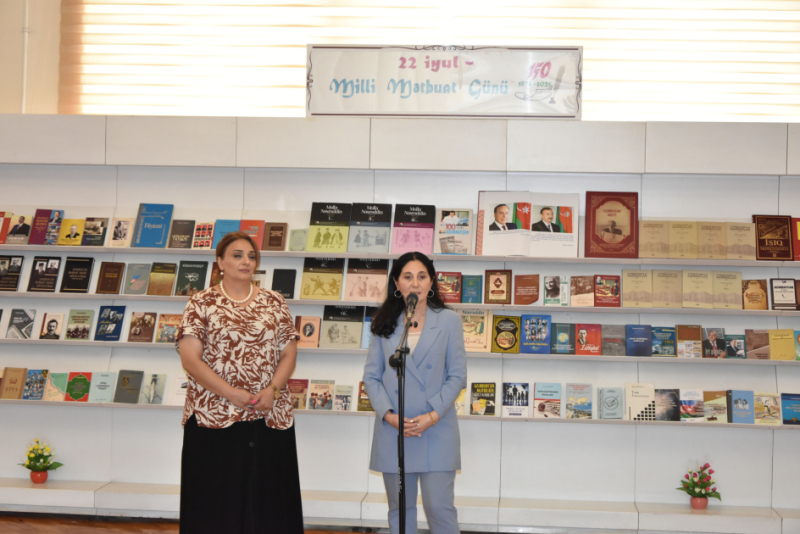 Kitabxanada Milli Mətbuatın 150 illik yubileyinə həsr olunmuş sərgi açılıb