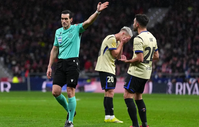 "Barselona"dan hakimlərlə bağlı etiraz: Qalmaqal böyüyür