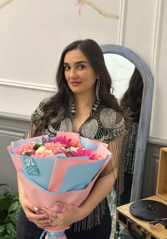 Təbiətdən incəsənətə uzanan yol -Floristika