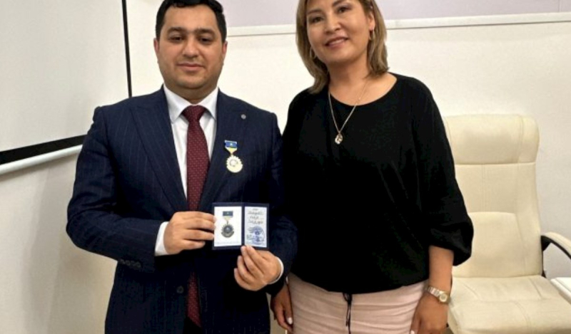 Fərid Şahbazlı Qazaxıstanda beynəlxalq mükafata layiq görülüb